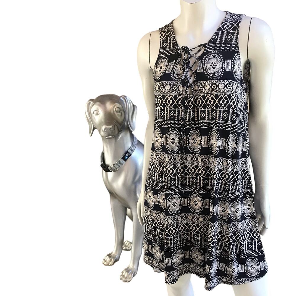 Veronica M Tie Front Geometric Print Black White Flowy Dress Women's Size M